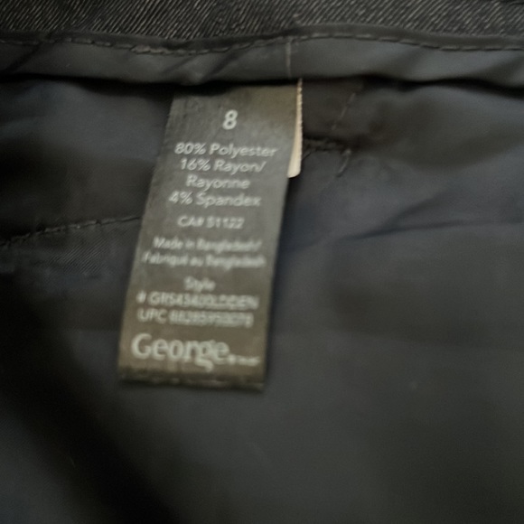 Dressy polished denim look dark navy shorts - Picture 5 of 5